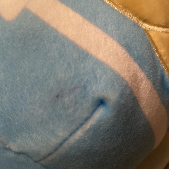 Rare-Disney Alice Squishmallow! - Picture 6 of 6